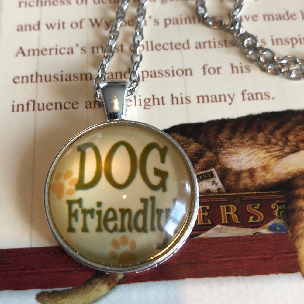 🌸 new Dog friendly necklace 🌸